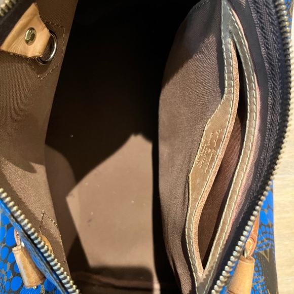 Louis Vuitton Limited Edition Speedy Blue - Picture 8 of 15